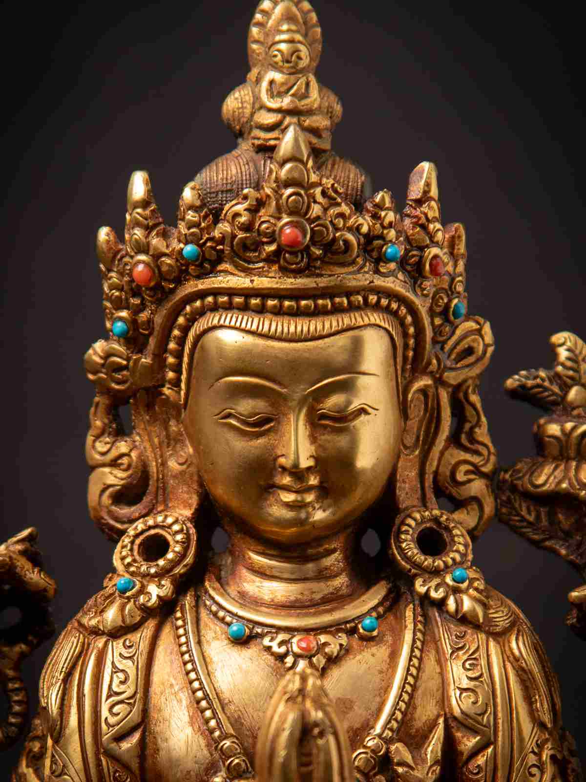 golden_buddha_statue_3840-118-10.jpg