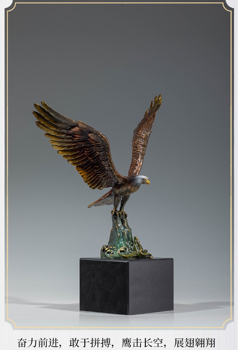 大鹏展翅老鹰黄铜摆件8.jpg